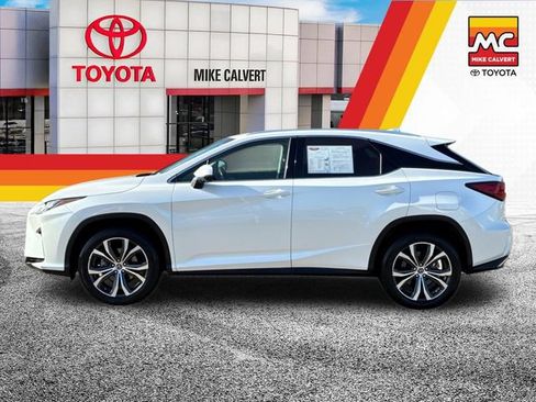 Used 2019 Lexus RX 350 FWD w/ Navigation Package image 2