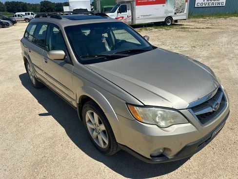 Used 2008 Subaru Outback 2.5i Limited L.L. Bean AWD/4WD image 4