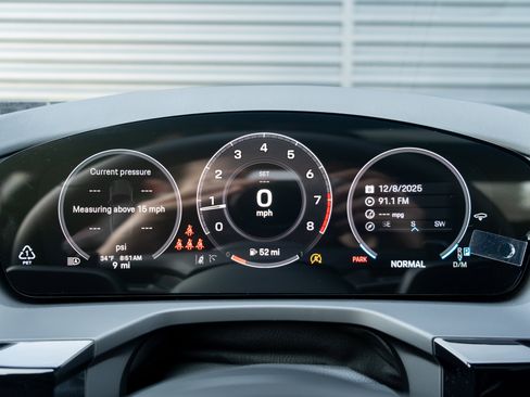 New 2026 Porsche Panamera 4 image 28