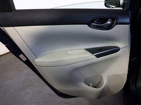 Used 2016 Nissan Sentra S FWD image 24