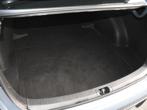 Used 2024 Toyota Corolla SE image 16