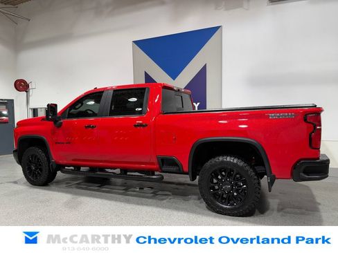 Used 2026 Chevrolet Silverado 2500 LT w/ Trail Boss Package AWD/4WD image 9