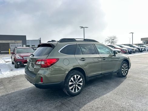 Used 2017 Subaru Outback 3.6R Limited image 13