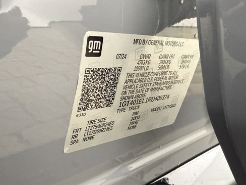 Used 2024 GMC Sierra EV Denali image 28