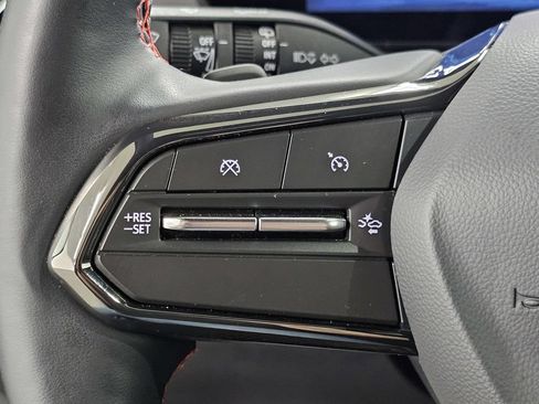Used 2025 Chevrolet Blazer EV RS AWD/4WD image 34