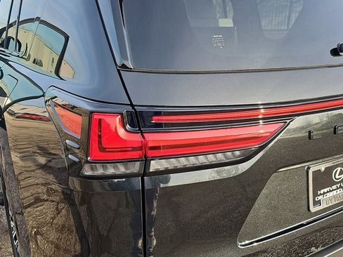 New 2026 Lexus LX 600 4WD w/ Appearance Package image 39