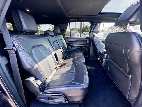 Used 2021 Ford Expedition Max Limited image 31