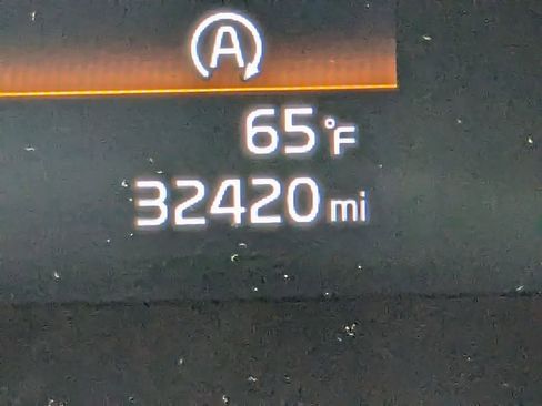 Used 2025 Kia Telluride S image 16