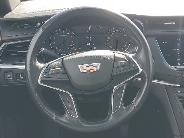 Certified 2022 Cadillac XT5 Premium Luxury AWD/4WD image 13