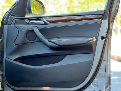 Used 2017 BMW X3 sDrive28i image 25