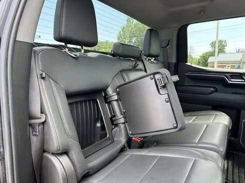 Used 2023 Chevrolet Silverado 1500 LTZ image 13