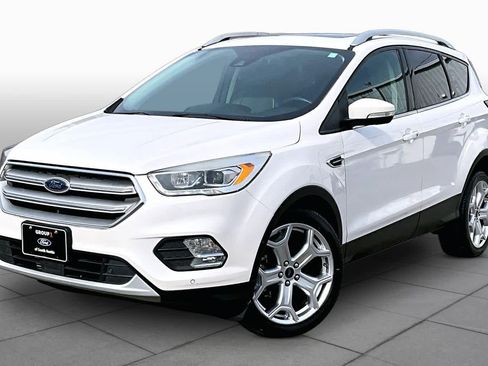 Used 2019 Ford Escape Titanium FWD image 36