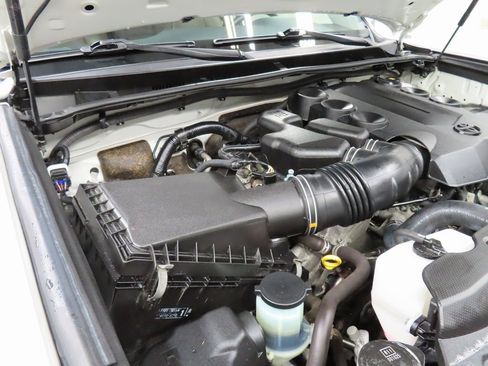 Used 2019 Toyota 4Runner Limited image 21