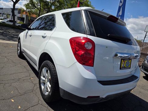 Used 2015 Chevrolet Equinox LS FWD image 9