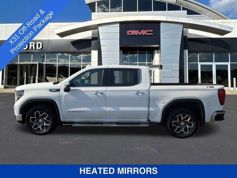 Used 2023 GMC Sierra 1500 SLT w/ SLT Premium Package image 8