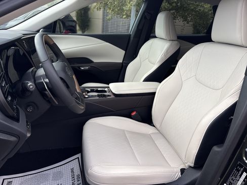 Certified 2025 Lexus RX 350 Premium Plus image 16