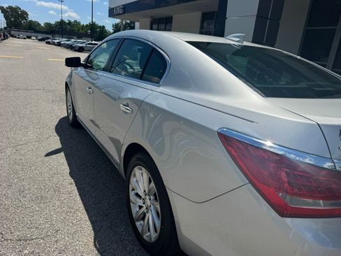 Certified 2015 Buick LaCrosse Leather FWD image 9