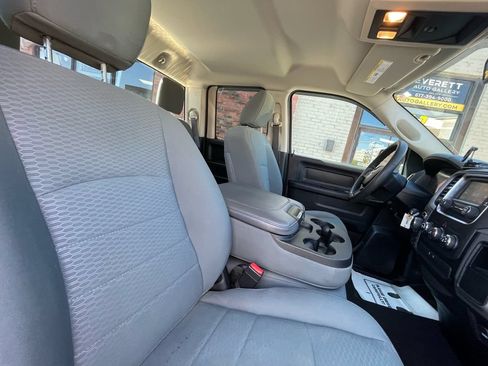 Used 2016 RAM 1500 Express w/ Black Ram 1500 Express Group AWD/4WD image 20