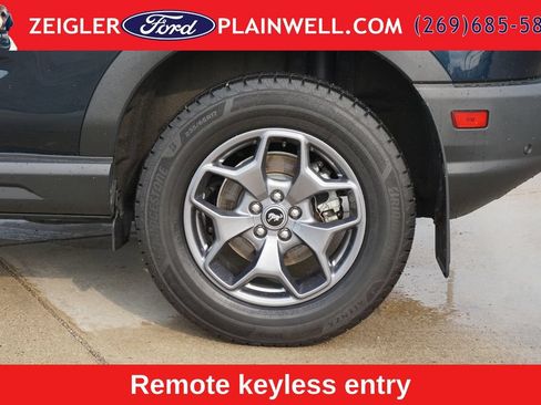 Used 2023 Ford Bronco Sport Badlands w/ Premium Package AWD/4WD image 9