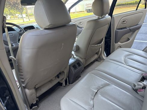 Used 2000 Lexus RX 300 4WD w/ Premium Pkg image 26