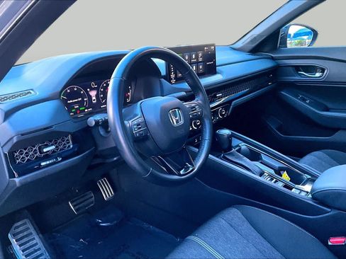 Used 2023 Honda Accord Sport image 18