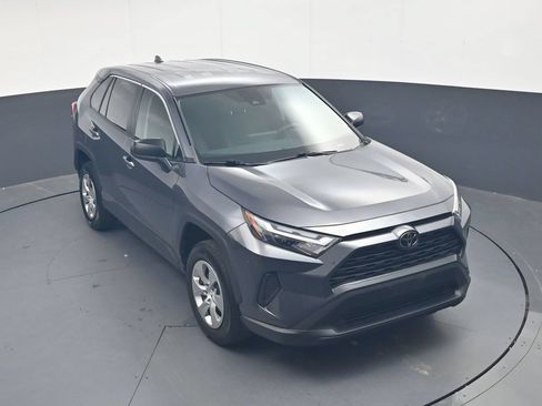 Used 2023 Toyota RAV4 LE AWD/4WD image 32