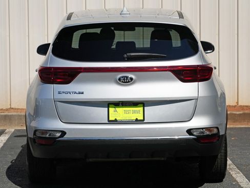 Used 2020 Kia Sportage LX AWD/4WD image 43
