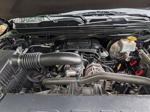 Used 2020 RAM 1500 Laramie AWD/4WD image 9
