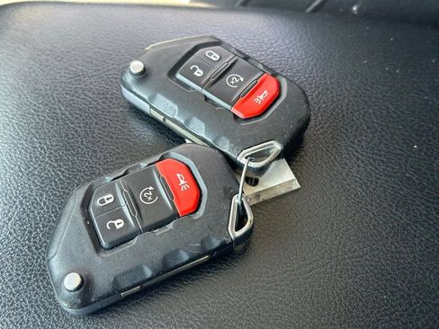 Used 2021 Jeep Wrangler Unlimited Sport AWD/4WD image 37