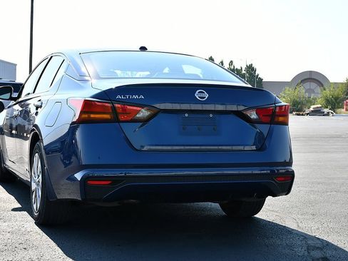 Used 2020 Nissan Altima 2.5 S FWD image 6