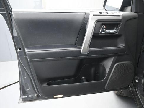 Certified 2024 Toyota 4Runner SR5 image 16