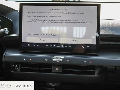 New 2026 Lexus ES 350e FWD image 17