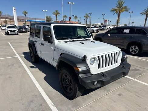 Used 2019 Jeep Wrangler Unlimited Sport AWD/4WD image 2