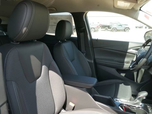 New 2026 Buick Encore GX Preferred FWD image 10