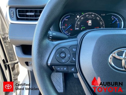 Certified 2024 Toyota RAV4 LE AWD/4WD image 36