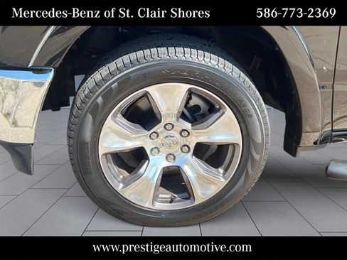 Used 2021 RAM 1500 Laramie AWD/4WD image 9