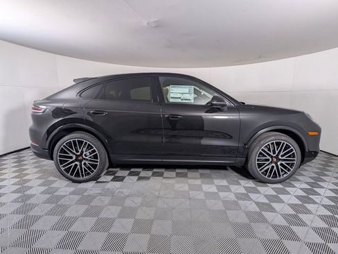 New 2026 Porsche Cayenne Coupe image 8