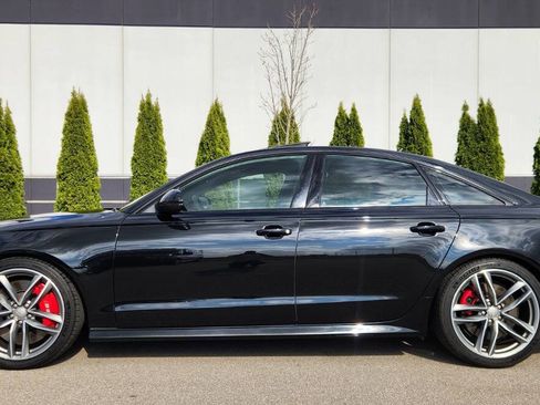 Used 2017 Audi S6 Prestige w/ S6 Sport Package image 2