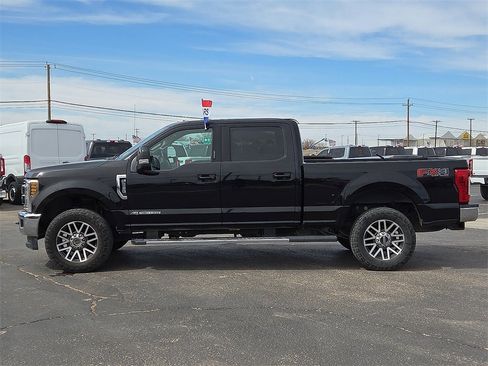 Used 2019 Ford F250 Lariat w/ Lariat Value Package image 2