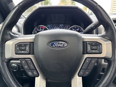 Certified 2021 Ford F250 Platinum w/ FX4 Off-Road Package image 23