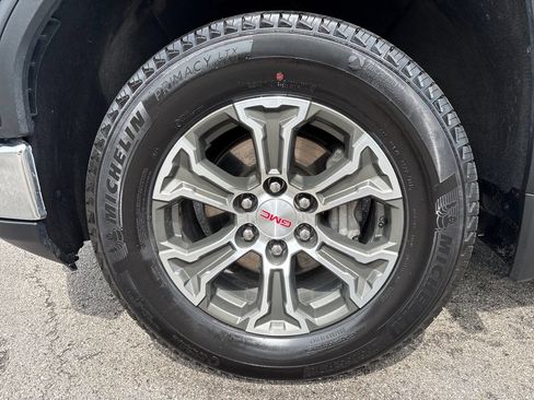 Certified 2026 GMC Sierra 1500 SLT AWD/4WD image 46