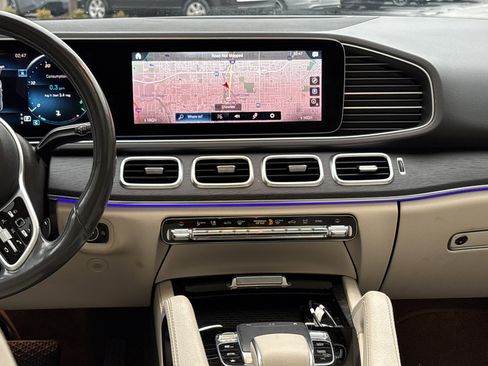 Used 2020 Mercedes-Benz GLE 350 4MATIC image 10