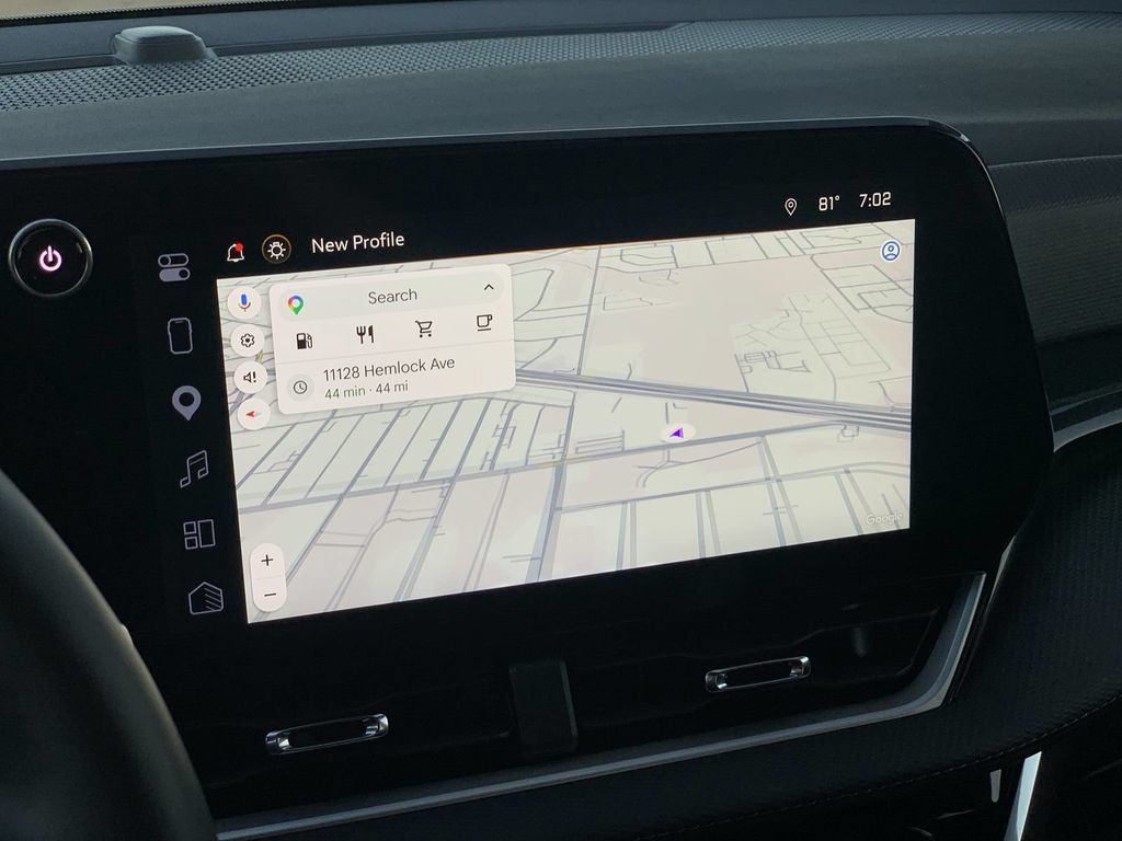 Certified 2026 Chevrolet Equinox LT FWD image 11