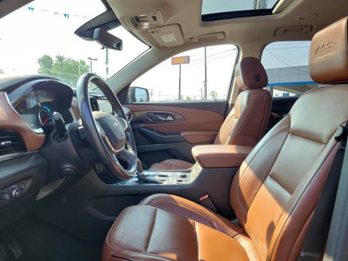 Used 2018 Chevrolet Traverse High Country image 15