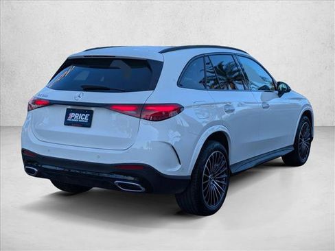 Certified 2026 Mercedes-Benz GLC 300 image 5