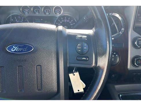 Used 2015 Ford F250 Lariat w/ Chrome Package image 20