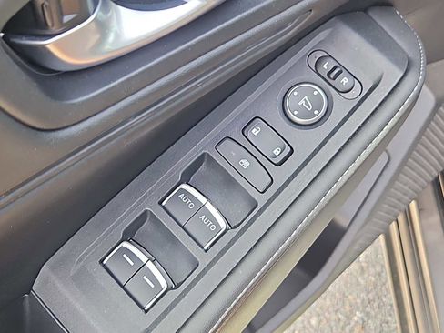 Used 2024 Honda Accord Sport image 13