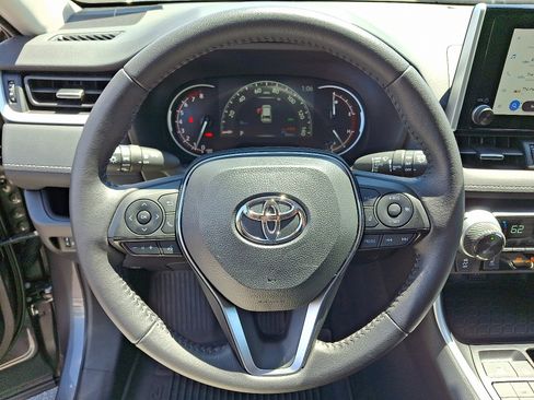 Used 2025 Toyota RAV4 XLE Premium w/ Weather Package AWD/4WD image 19