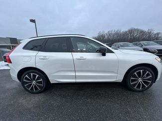 Used 2024 Volvo XC60 B5 Plus w/ Protection Package Premier video 2