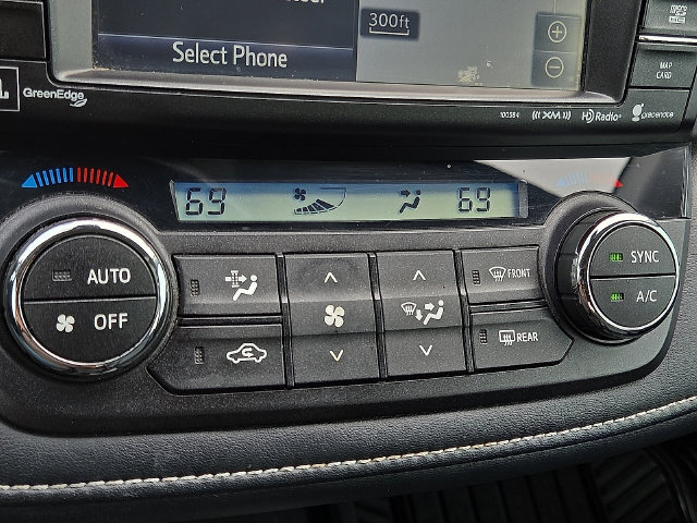 Used 2017 Toyota RAV4 Limited FWD image 24